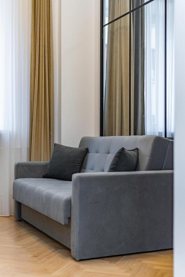 Marszalkowska 16A By Homeprime Warsaw Ngoại thất bức ảnh